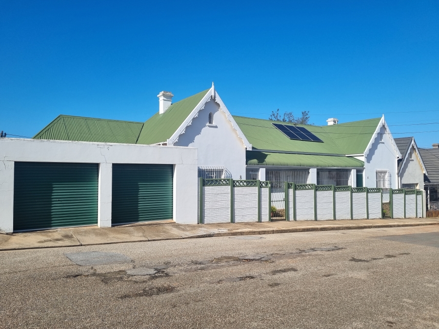 4 Bedroom Property for Sale in Cannon Hill Eastern Cape